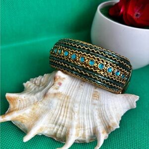 Elegant Green and Gold Beaded Bollywood style Bracelet